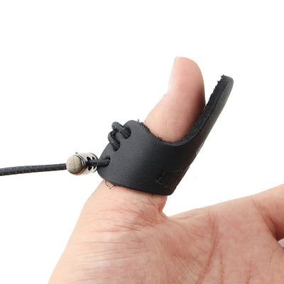 Huwairen Leather Thumb Ring